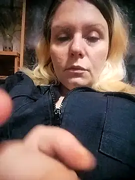 Lana-murr online show from December 2025 06:58:02 PM