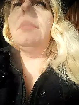 Lana-murr online show from November 2025 07:19:01 AM