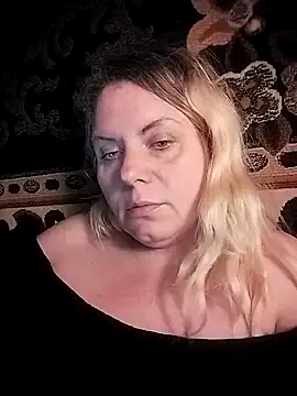 Lana-murr online show from November 2025 03:33:02 PM