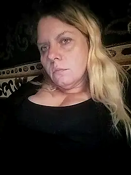 Lana-murr online show from November 2025 07:01:02 AM