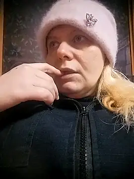 Lana-murr online show from February 2026 07:06:02 AM