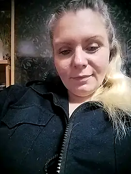 Lana-murr online show from November 2025 06:56:02 PM