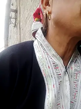 bella-la online show from March 2026 08:32:02 AM