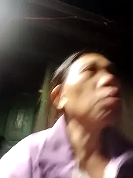 bella-la online show from November 2025 11:26:02 AM