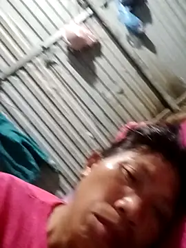 bella-la online show from October 2025 05:34:01 PM