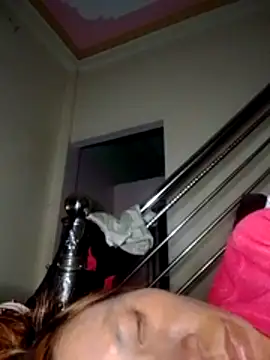 bella-la online show from February 2026 12:28:01 PM