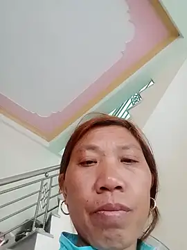 bella-la online show from February 2026 01:50:02 AM