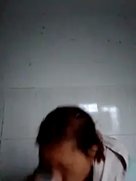 bella-la online show from February 2026 12:06:01 AM