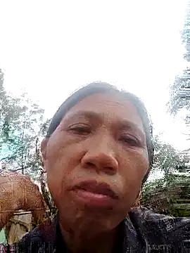 Snapshot of bella-la chatting on October 2025 02:12:02 AM bella-la online show from October 2025 02:12:02 AM