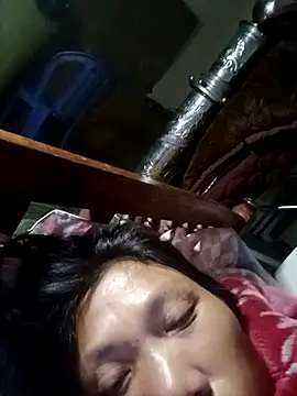 bella-la online show from December 2025 09:36:02 PM