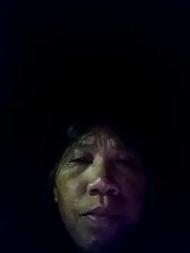 bella-la online show from November 2025 01:48:02 PM