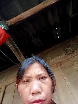 bella-la online show from October 2025 06:12:01 AM