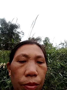 bella-la online show from November 2025 01:42:01 AM