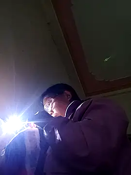 bella-la online show from November 2025 09:24:02 AM