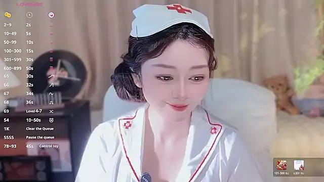 Yiluo95 online show from February 2026 04:47:01 PM