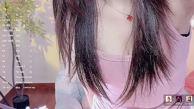 Yiluo95 online show from April 2026 04:05:01 PM