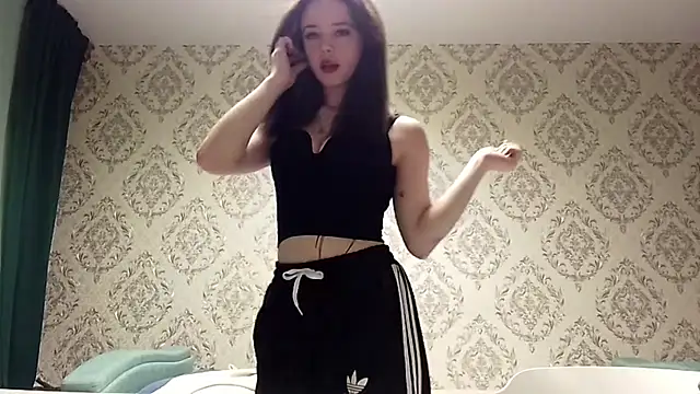 Snapshot of Dangoo910 chatting on October 2025 04:06:01 PM Dangoo910 online show from October 2025 04:06:01 PM