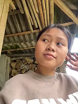 Sophia-123 online show from November 2025 01:20:01 AM