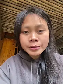 Sophia-123 online show from December 2025 12:44:01 AM