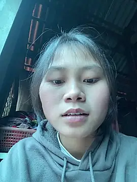 Sophia-123 online show from December 2025 02:06:01 AM