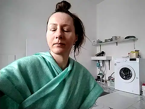 Snapshot of Anneta280671 chatting on February 2026 09:31:02 AM Anneta280671 online show from February 2026 09:31:02 AM