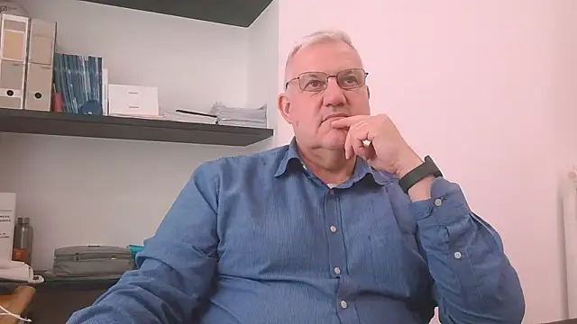 Diegoriv71 online show from May 2026 11:16:01 AM