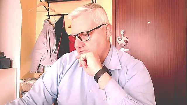 Diegoriv71 online show from March 2026 07:39:01 AM