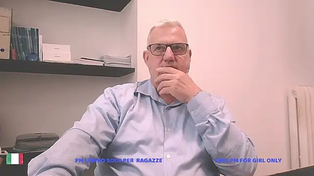 Diegoriv71 online show from May 2026 09:34:02 AM