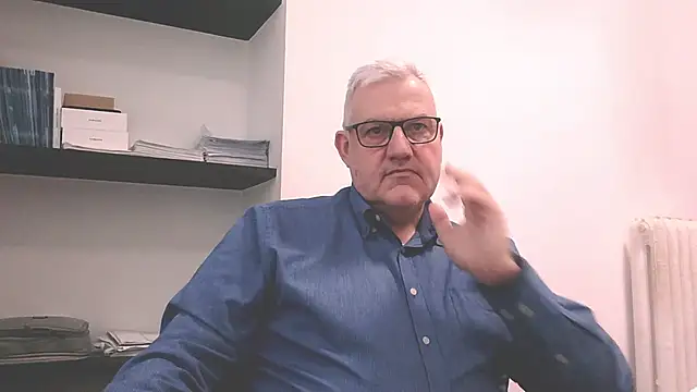 Diegoriv71 online show from March 2026 10:19:01 AM