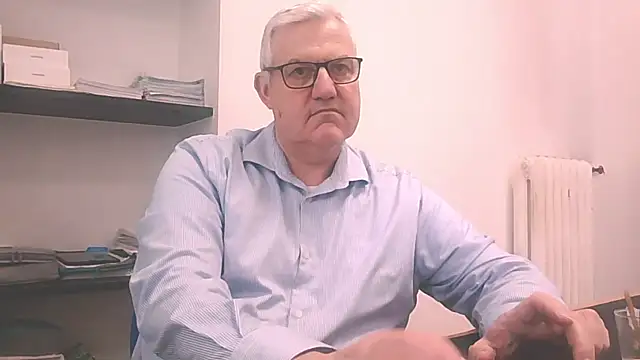 Diegoriv71 online show from April 2026 12:28:02 PM