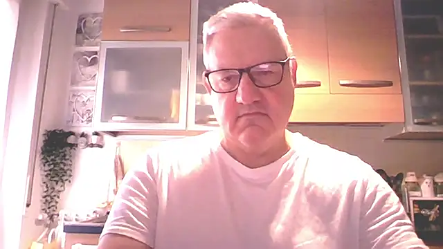 Diegoriv71 online show from April 2026 06:16:01 AM