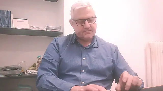 Diegoriv71 online show from February 2026 01:29:01 PM