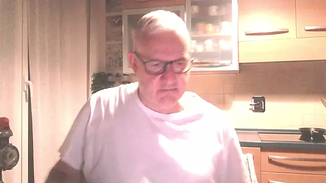 Diegoriv71 online show from March 2026 10:04:01 PM