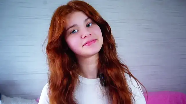 YettaCalabria online show from March 2026 11:50:02 AM