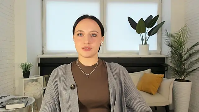 Snapshot of TalishaSturdy chatting on October 2025 09:41:02 AM TalishaSturdy online show from October 2025 09:41:02 AM