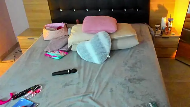 valeryablack online show from February 2026 08:08:01 PM