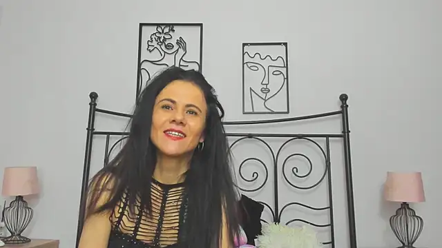 brianaflynt online show from November 2025 09:07:02 PM