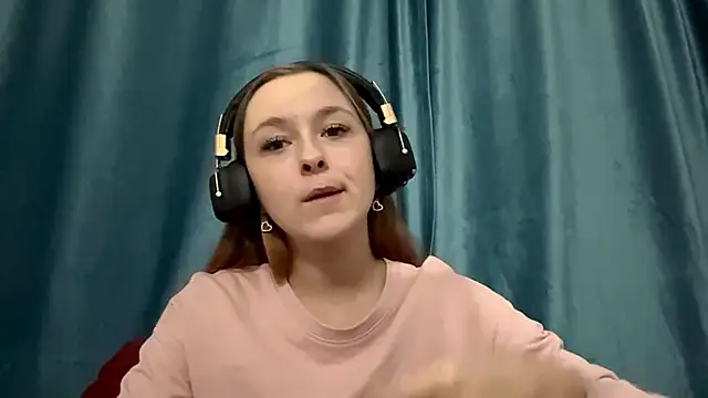 HOTBellakle online show from November 2025 03:15:02 PM