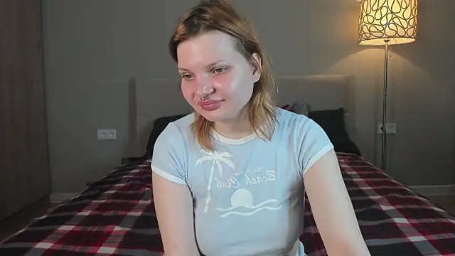 babyyullii online show from April 2026 01:31:02 AM