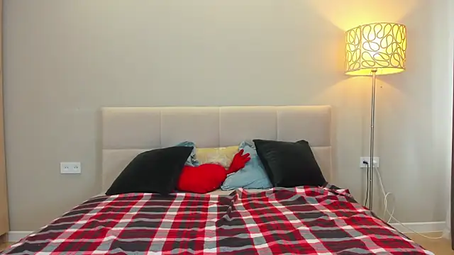 babyyullii online show from May 2026 01:43:01 AM