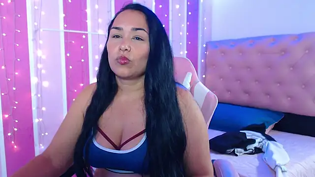 stacy mg online show from October 2025 02:18:02 PM