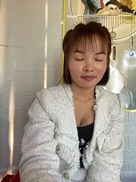 Night owl111 online show from December 2025 08:09:02 AM