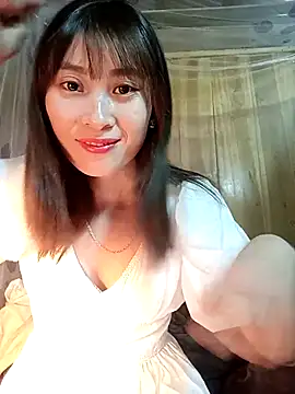 Snapshot of Em_xinh01 chatting on December 2025 05:31:02 AM Em xinh01 online show from December 2025 05:31:02 AM