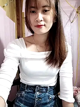Em xinh01 online show from May 2026 10:57:01 PM