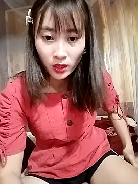 Snapshot of Em_xinh01 chatting on November 2025 09:02:01 AM Em xinh01 online show from November 2025 09:02:01 AM