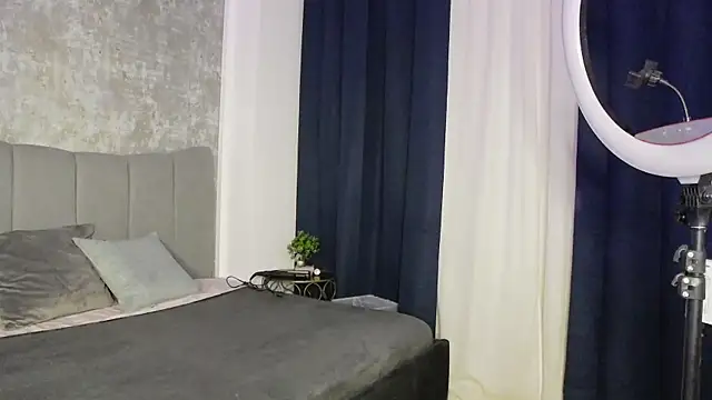 NattyMoonx online show from December 2025 08:03:02 PM