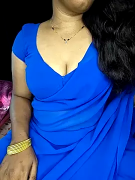 shreyareddy99 online show from March 2026 10:32:01 AM