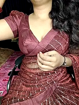 shreyareddy99 online show from February 2026 11:15:02 PM