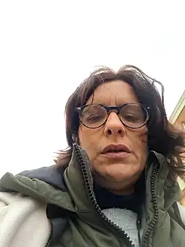 Piediniecollant online show from February 2026 11:18:02 AM