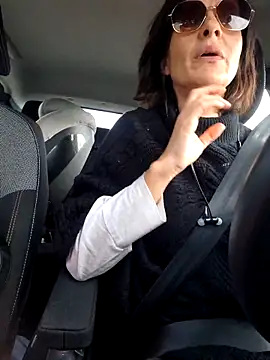 Piediniecollant online show from November 2025 11:03:02 AM